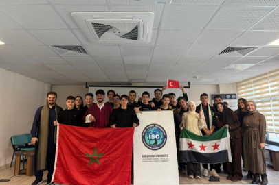 Bursa’da Meslek Lisesinde Dünya Seninle Konuşuyor etkinliği