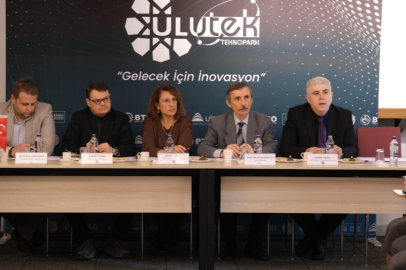 Teknoloji Sahnesi'nde akıllı şehircilik konuşuldu