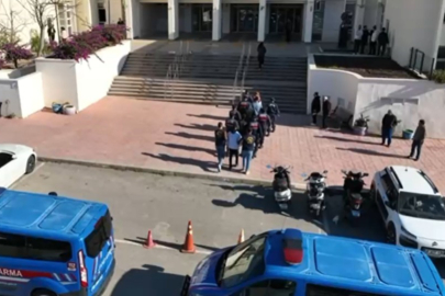 Bakan Yerlikaya: "156 göçmen kaçakçılığı organizatörü yakalandı"