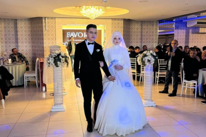 Sosyal medyada gündem olan çift dünyaevine girdi