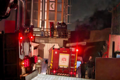 Bursa'da mobilya fabrikasında feci kaza