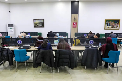 Bursa Büyükşehir, gençlerin yanında