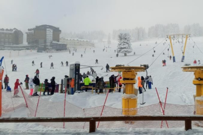 Uludağ kayak tutkunlarını bekliyor