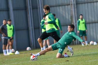 Bursaspor Antalya kampına çıkıyor