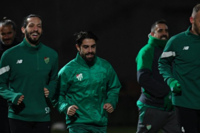 Bursaspor'un Antalya kampı başladı
