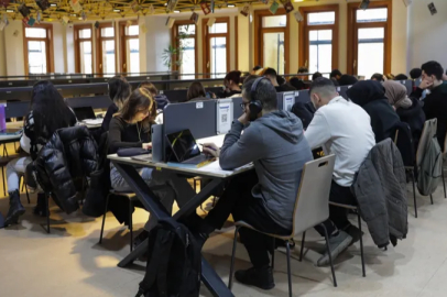 Bursa'nın bilgiye açılan kapılarına yoğun ilgi