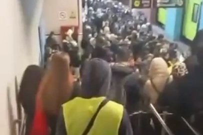 Bursa'da tellere takılan poşet metro seferlerini geciktirdi