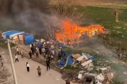 Karacabey'de ağıl alev alev yandı