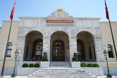 İstanbul Valiliğinden 'yağmurluk' açıklaması