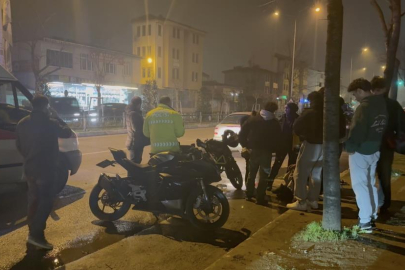 Bursa'da otomobil ile motosiklet çarpıştı: 2 yaralı