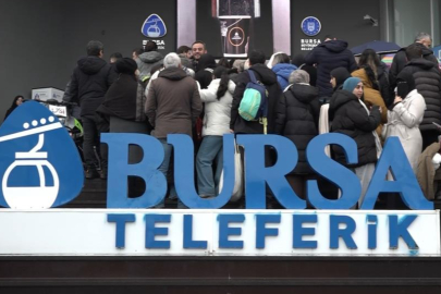 500 metreyi aşan kuyruk, sadece ona binebilmek için