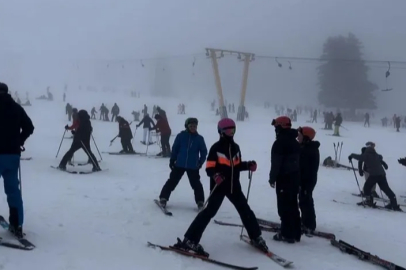 Sömestir tatilinde Uludağ’a büyük ilgi, pistler hınca hınç doldu