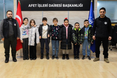 Çocuklar afet bilincini eğlenerek kazanıyor