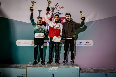 Palandöken'den Alplere: Türk sporcular Snowbike Dünya Şampiyonası'nda