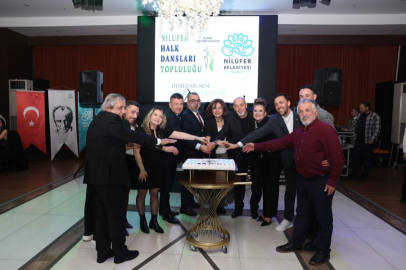 Nilüfer Halk Dansları Topluluğu'ndan 25'inci yıla özel kutlama