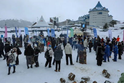 Uludağ zirvesinde gençlik buluşması