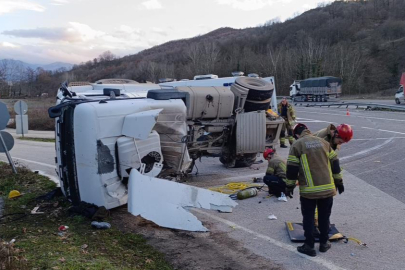 Bursa'da beton tankeri devrildi: 1 ölü