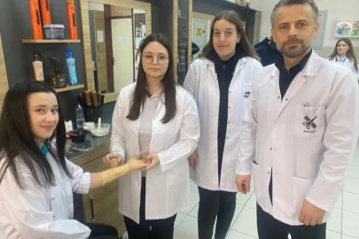 Bursa'da öğrencilerden gerçeği aratmayan özel efekt makyaj