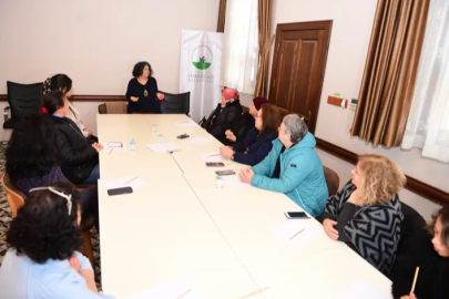 Osmangazi’de kadın hakları masalların bilgeliğiyle anlatıldı