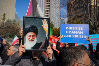 İran’ın Ankara Büyükelçiliği’nde bayraklar yarıya indi