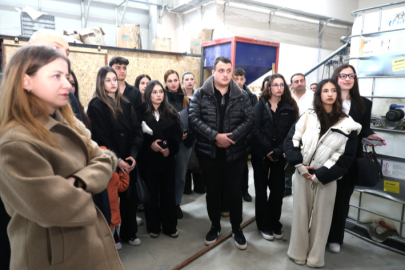 Osmangazi'de girişimci adayı gençlere yol gösteren ziyaret