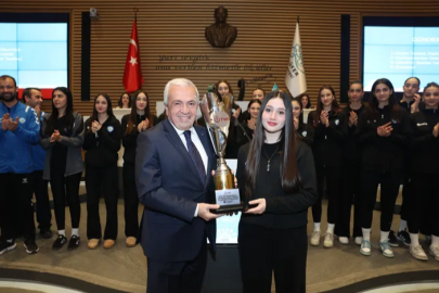 Nilüfer’in genç sporcuları başarılarını paylaştı