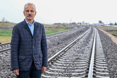 Bakan Uraloğlu: "Bursa, ülkemizin Yüksek Hızlı Tren ağına bağlanacak"
