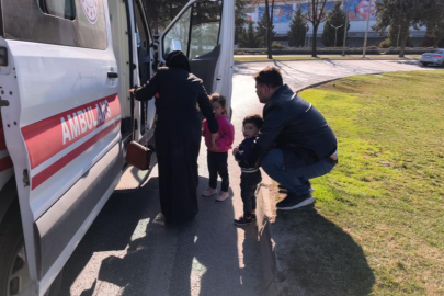 Bursa'da  kontrolden çıkan motosiklet devrildi : 4 yaralı