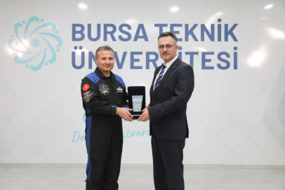 Alper Gezeravcı BTÜ öğrencileriyle buluştu