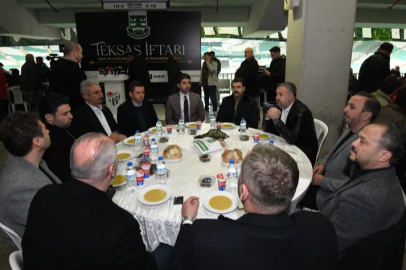 Başkan Aydın Teksaslı Bursasporlular Derneği’nin iftarına katıldı