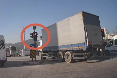 Bursa'da sürücülerin kırmızı ışık ihlali kamerada