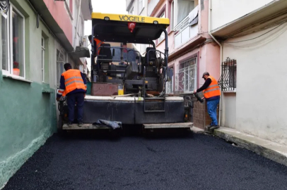 Osmangazi Belediyesi sokakları yenilemeye devam ediyor