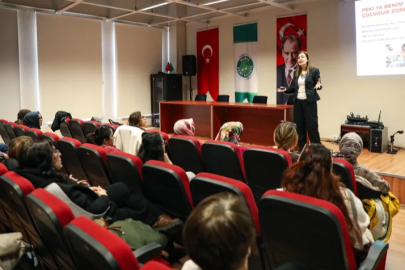 Bursa'da akran zorbalığına karşı bilinçli ebeveynlik