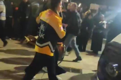 Ulu Camii'nde yoğunluk sebebiyle bir kadın baygınlık geçirdi