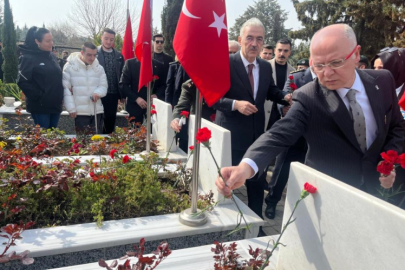 Bursa şehitlerini unutmadı