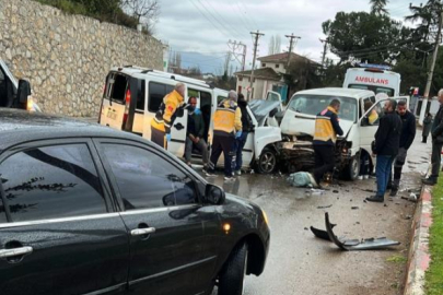 Bursa'da bayram arifesinde feci kaza: 7 yaralı