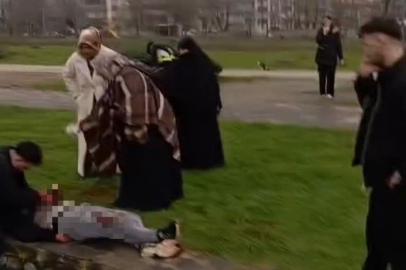 Bursa’da bıçaklı kavga...Boğazı kesilen kişi hayatını kaybetti