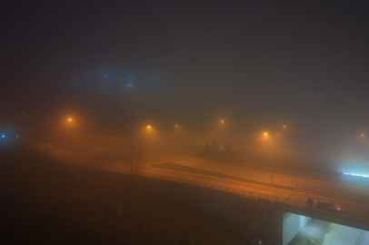 Bursa’da sis: Mudanya yolunda g��rüş mesafesi düştü