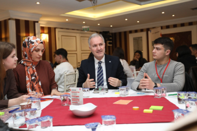 İnegöl’de söz gençlerin