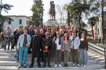 'Dünya Tiyatro Günü' Bursa'da kutland