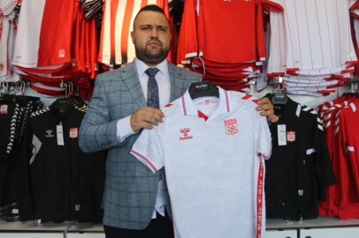 Sivasspor'a bin biletlik destek