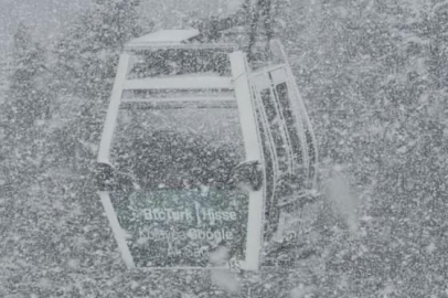 Bursa'da Nisan sürprizi: Uludağ'da kar yağışı etkili oldu