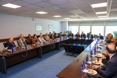 BUÜ’den OYAK Renault’a iş birliği ziyareti