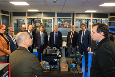 BUÜ’den OYAK Renault’ya iş birliği ziyareti