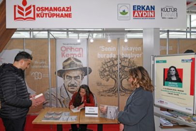 Nilüfer Açıkalın Osmangazi’de okurlarıyla buluştu