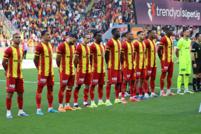 Göztepe, 2 aydır evinde kazanamıyor