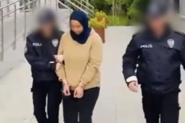 Bursa'da aranması olan 2 kişi kıskıvrak yakalandı