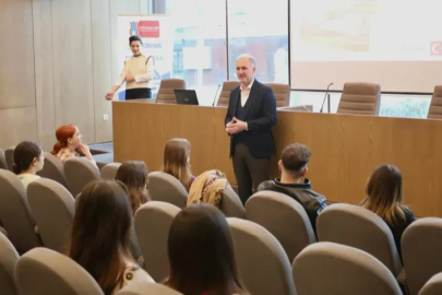 İnegöl Belediyesi’nden gençlere Avrupa fırsatı