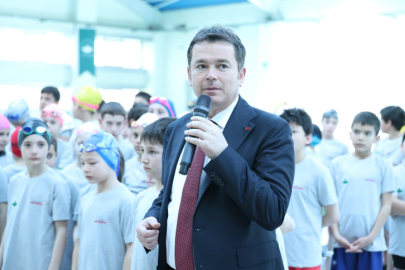 Osmangazi’de kulaçlar Çocuk Bayramı için atıldı