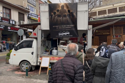 Bursa’da taksicilerden kahraman öğretmen ve öğrencilere vefa